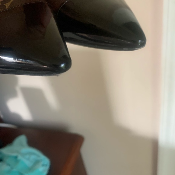 Louis Vuitton Flats Size 39 Excellent condition. - Picture 6 of 7